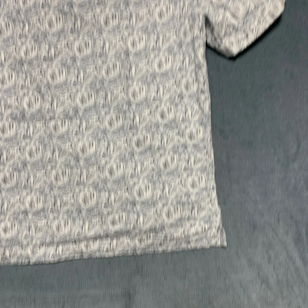 Levi's Camp Shirt Mens Medium White Blue Floral Botanical Beachwear Relaxed Fit